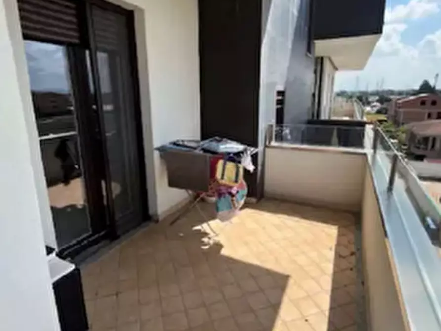 Immagine 5 di Appartamento in vendita  in Via Volturno a Villa Literno