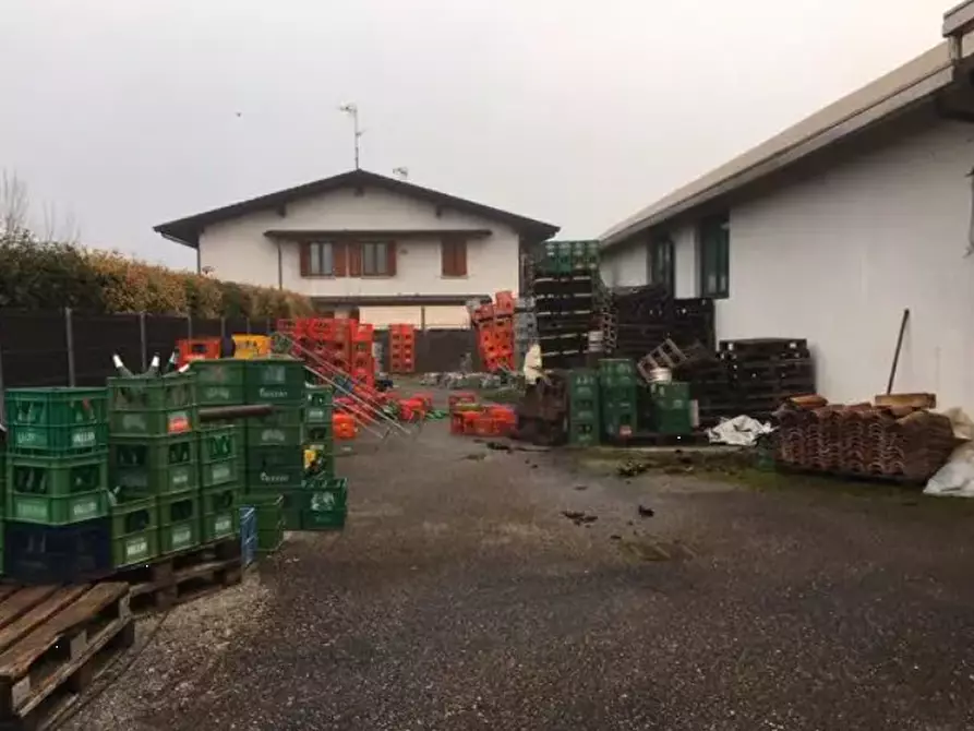 Immagine 6 di Laboratorio in vendita  in Via XXIV Aprile a Remedello