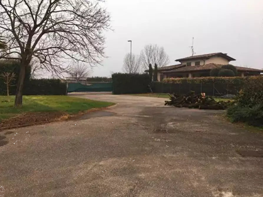 Immagine 8 di Laboratorio in vendita  in Via XXIV Aprile a Remedello