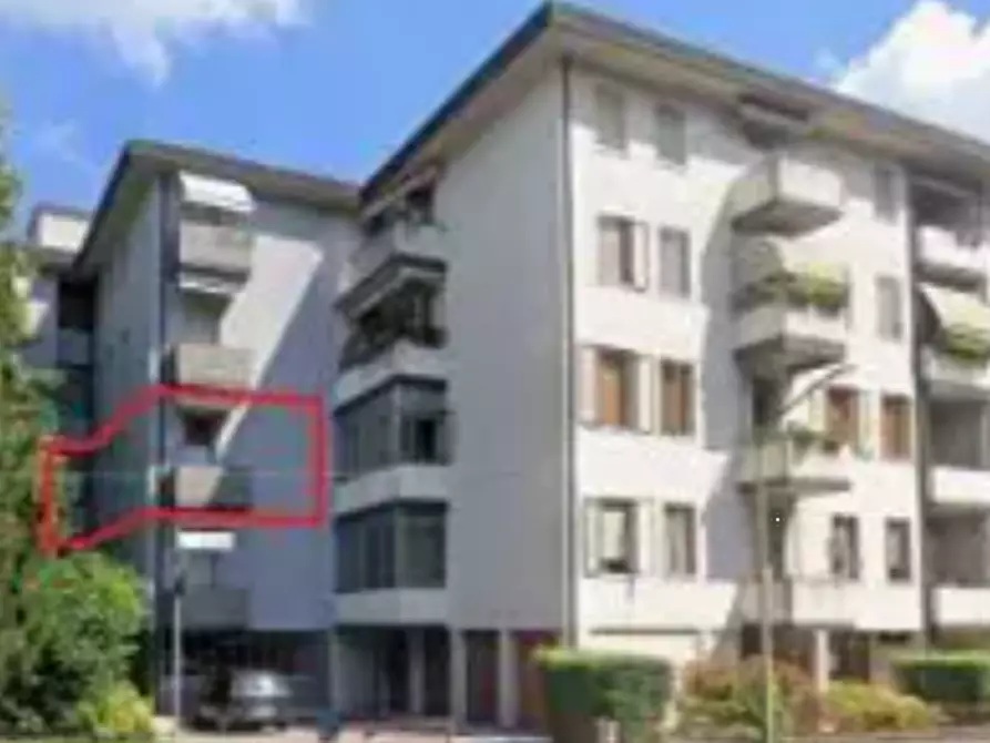 Immagine 5 di Appartamento in vendita  in Via A. Teso a Vicenza