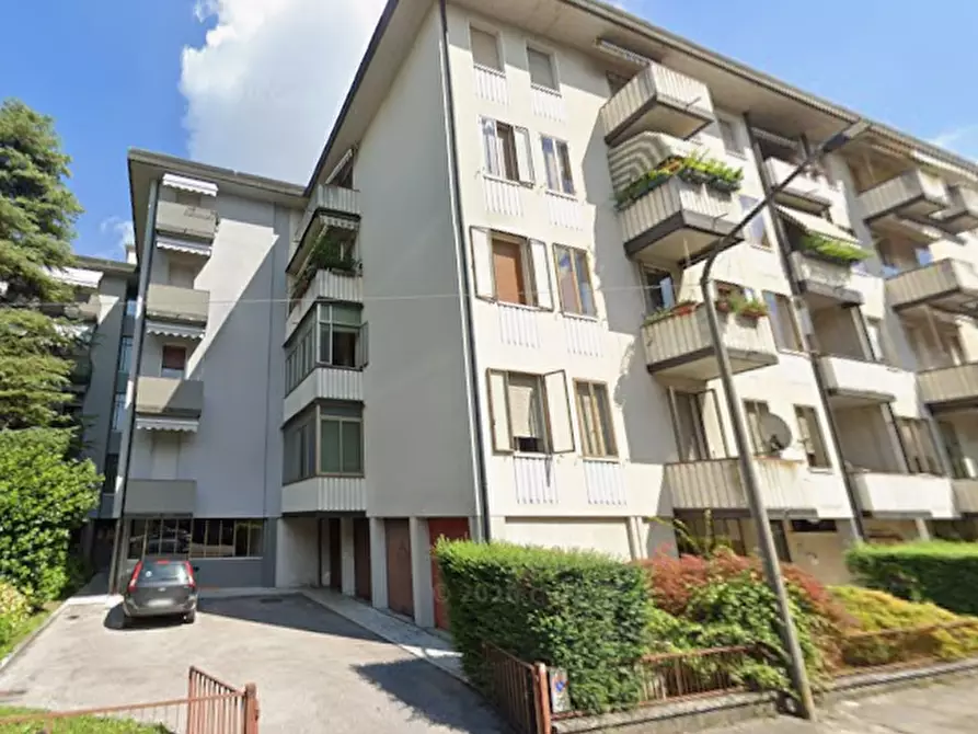 Immagine 8 di Appartamento in vendita  in Via A. Teso a Vicenza