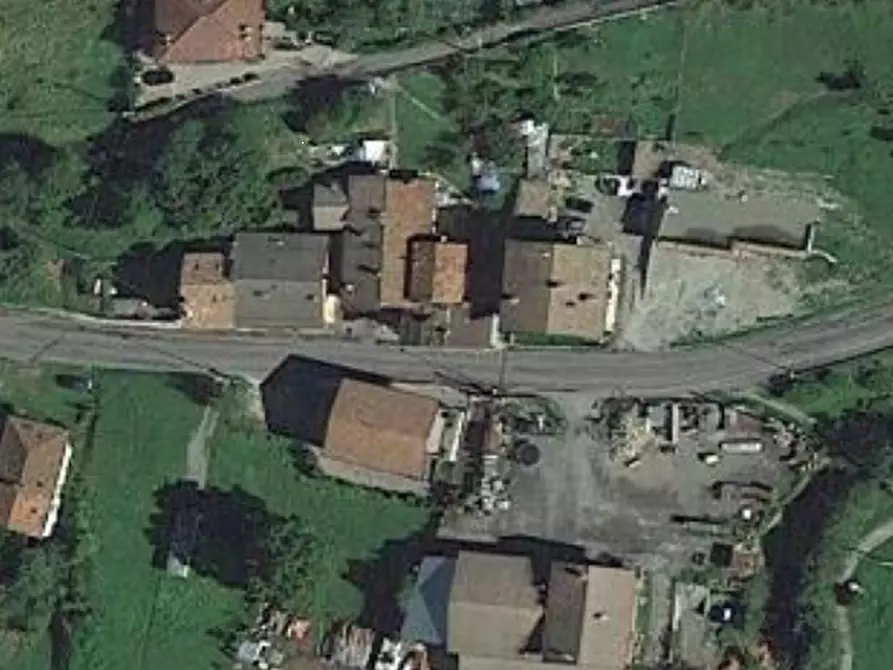 Immagine 13 di Appartamento in vendita  in Via Bondegno a Collio