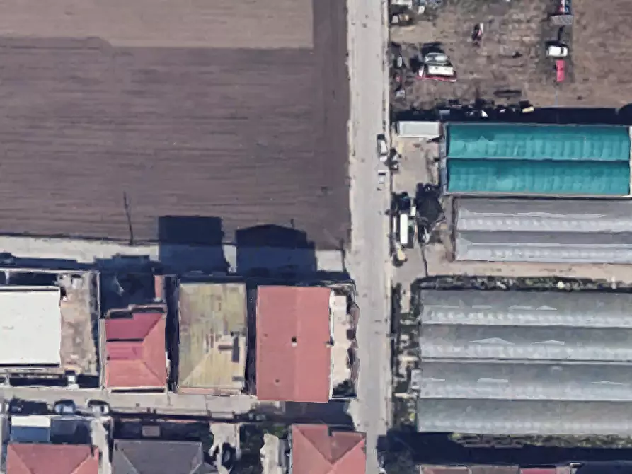 Immagine 8 di Appartamento in vendita  in Via Volturno a Villa Literno