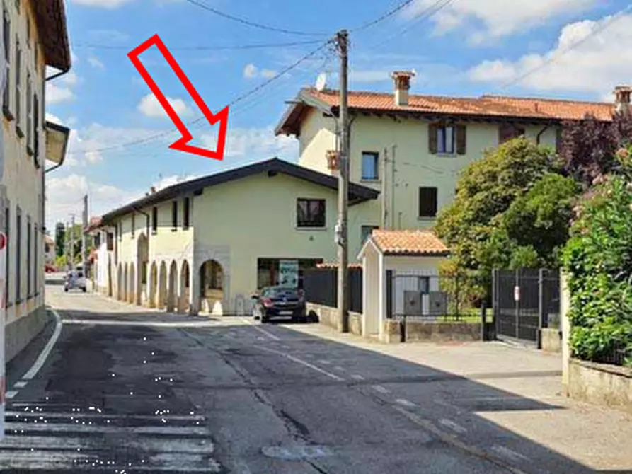 Immagine 2 di Appartamento in vendita  in Via Roma a Pognano