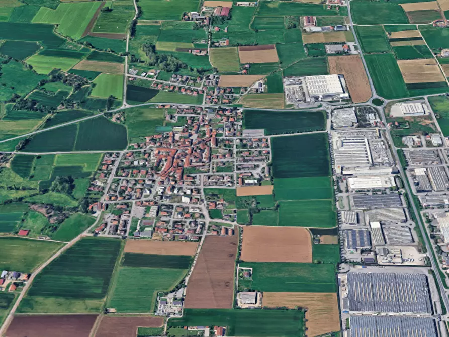 Immagine 15 di Appartamento in vendita  in Via Roma a Pognano