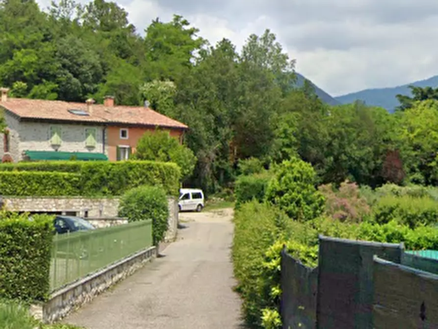 Immagine 5 di Casa indipendente in vendita  in Via Vegri a Costermano sul Garda