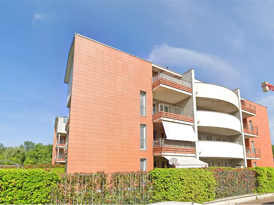 Immagine 4 di Appartamento in vendita  in Via Londra a Senago