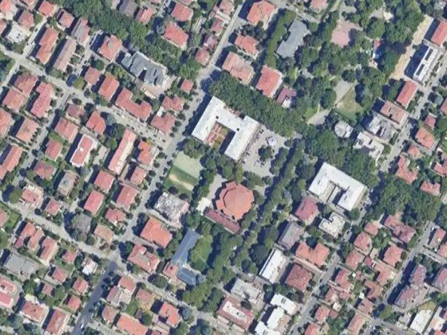 Immagine 10 di Laboratorio in vendita  in Piazzale Giovanni XXIII a Forli'