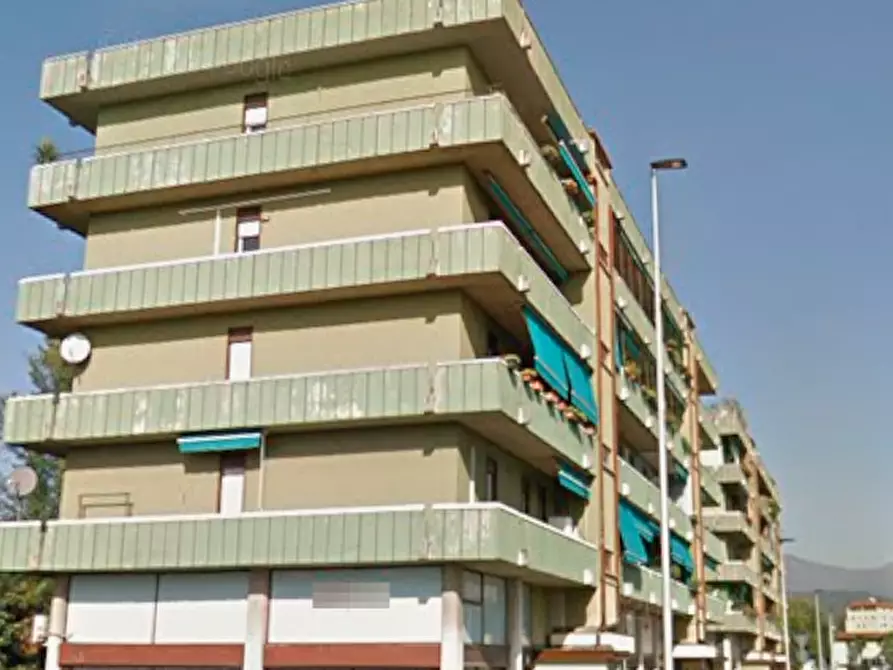 Immagine 14 di Appartamento in vendita  in Via Milano  a Brescia