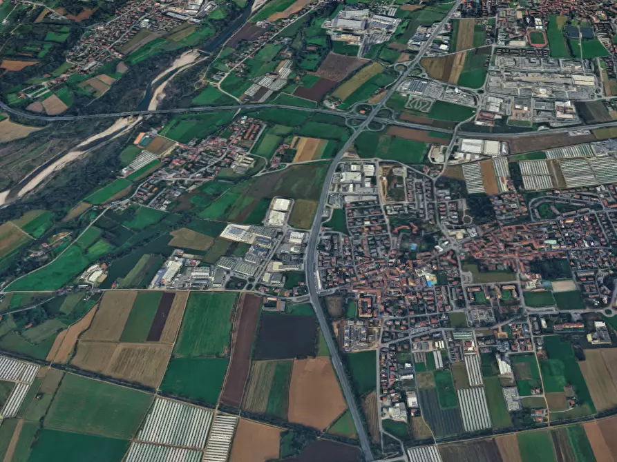 Immagine 10 di Laboratorio in vendita  in Via Santa Cristina a Treviolo