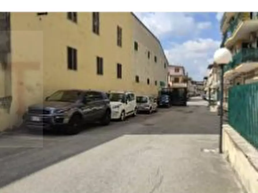 Immagine 1 di Ufficio in vendita  in Via Giosuè Carducci a Orta Di Atella