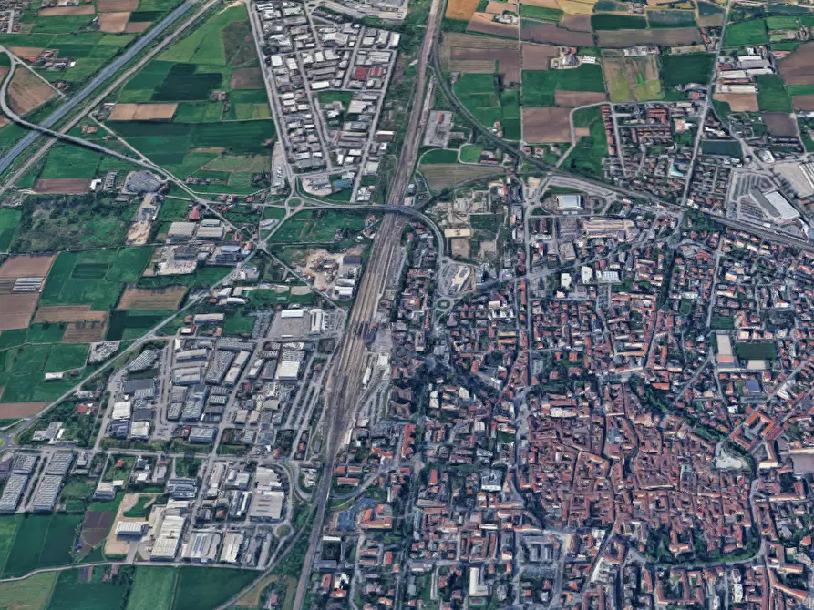 Immagine 7 di Garage in vendita  in Via Ernesto Baslini  a Treviglio