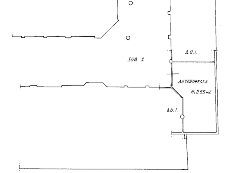 Immagine 10 di Garage in vendita  in Via Ernesto Baslini  a Treviglio