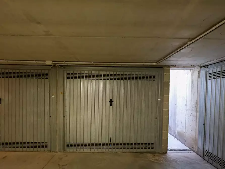 Immagine 11 di Appartamento in vendita  in Via Milano a Treviglio