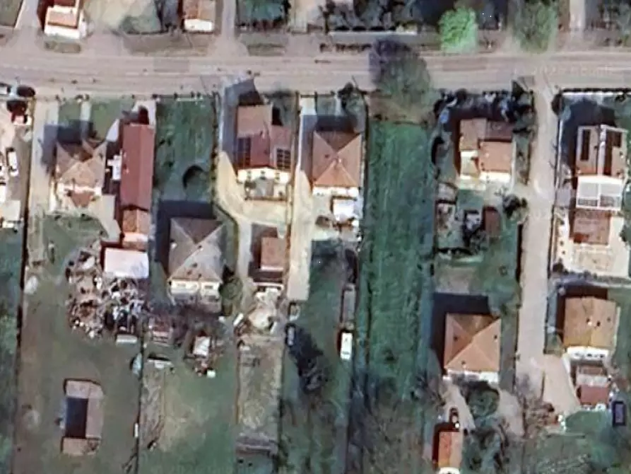 Immagine 16 di Casa indipendente in vendita  in Via delle Valli a Mirandola