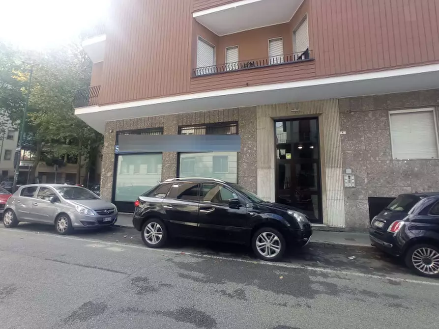 Immagine 1 di Ufficio in vendita  in Viale Fratelli Casiraghi a Sesto San Giovanni