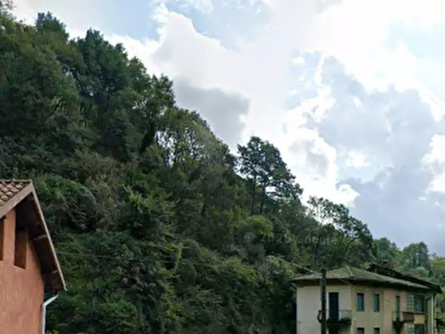 Immagine 2 di Appartamento in vendita  in Via Monti di Sera a Asso