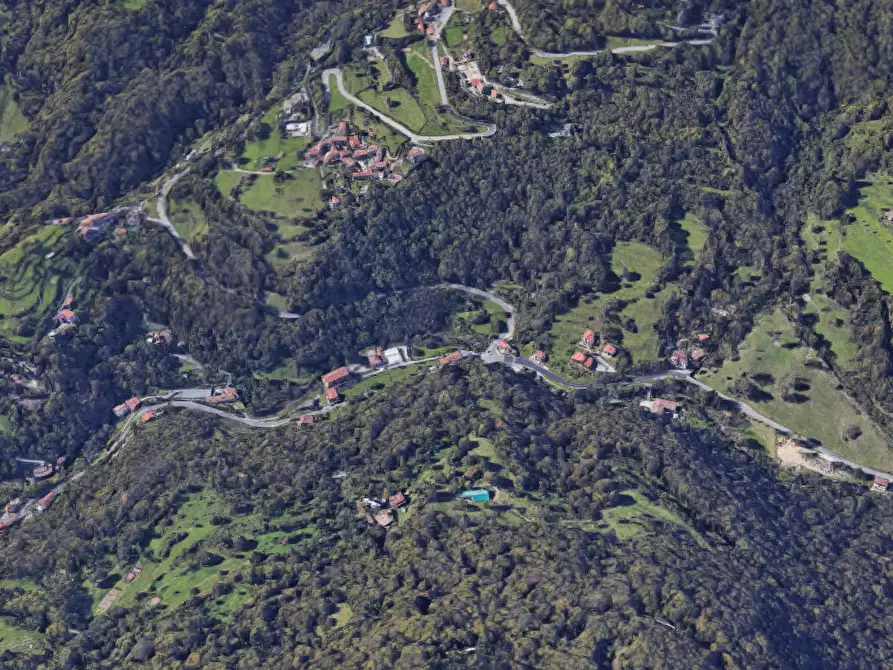 Immagine 5 di Appartamento in vendita  in Via Monti di Sera a Asso