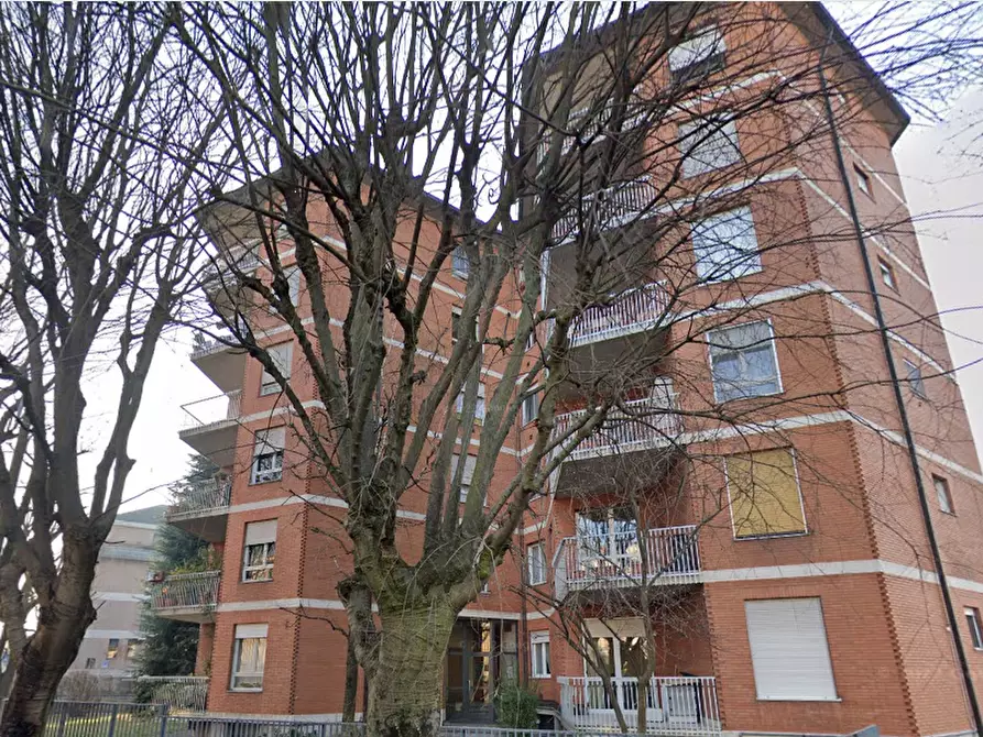 Immagine 2 di Appartamento in vendita  in Via Giuseppe Parini a Mariano Comense