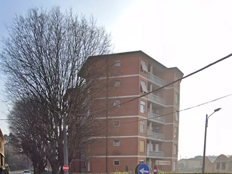 Immagine 8 di Appartamento in vendita  in Via Giuseppe Parini a Mariano Comense