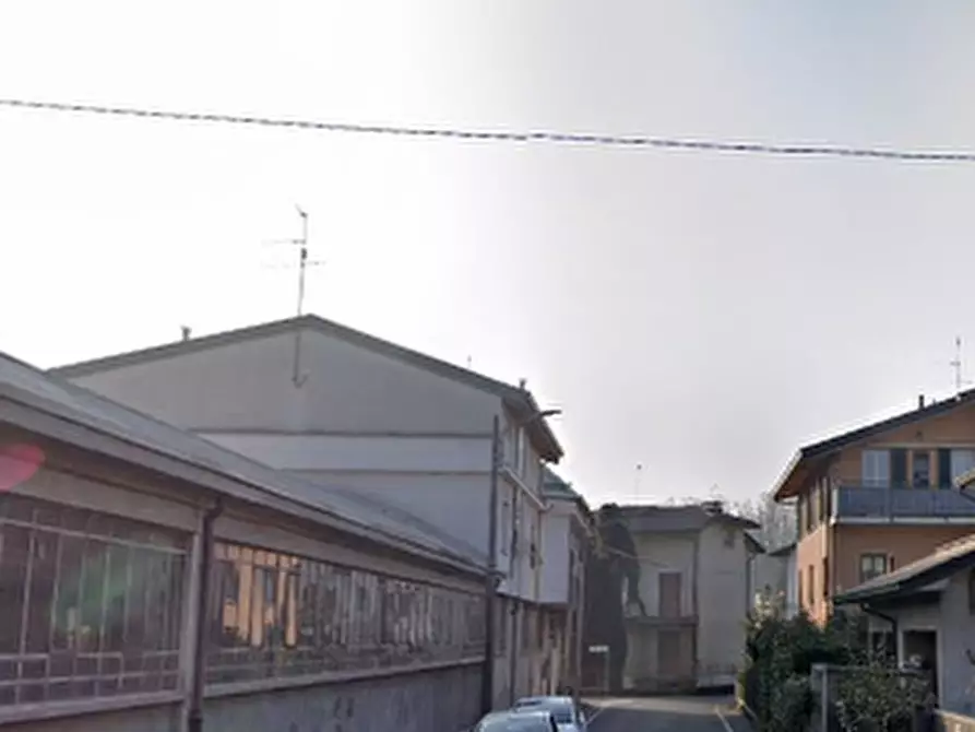 Immagine 11 di Appartamento in vendita  in Via Giuseppe Parini a Mariano Comense