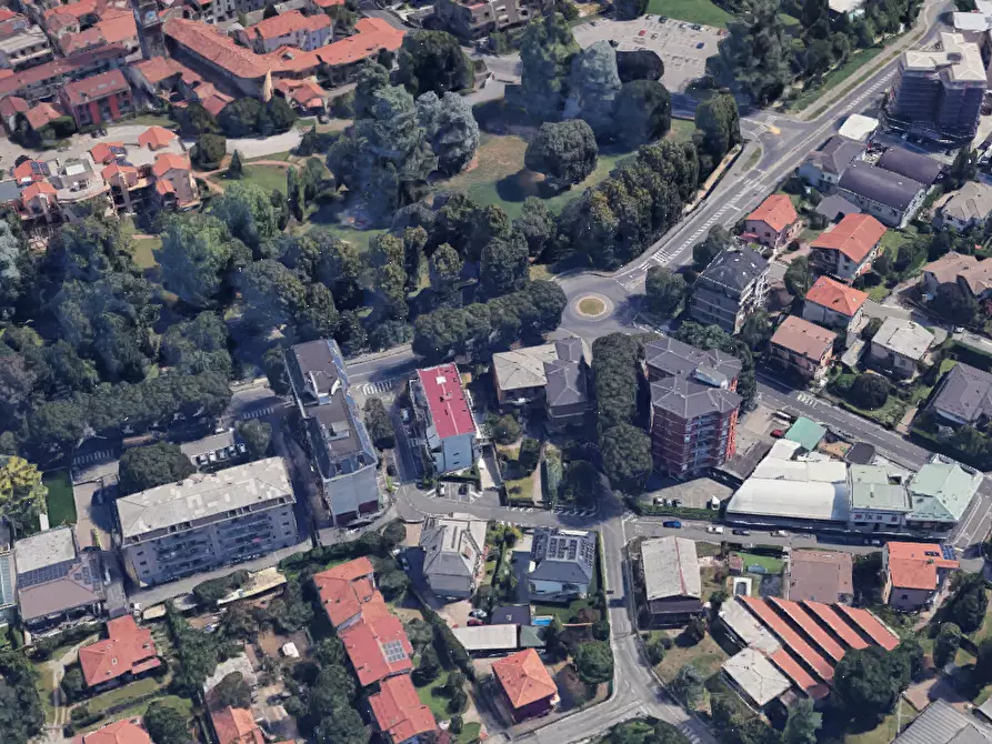 Immagine 13 di Appartamento in vendita  in Via Giuseppe Parini a Mariano Comense