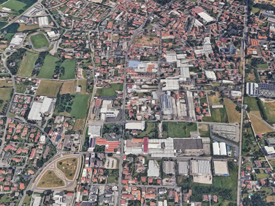 Immagine 3 di Laboratorio in vendita  in Via Luigi Cadorna a Carugo