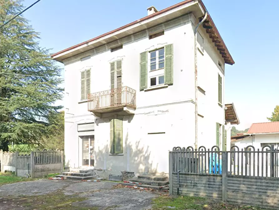 Immagine 10 di Casa indipendente in vendita  in Via Dogana a Fino Mornasco