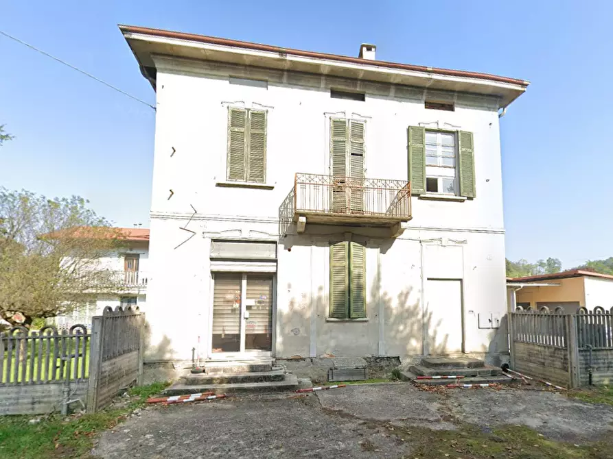 Immagine 13 di Casa indipendente in vendita  in Via Dogana a Fino Mornasco
