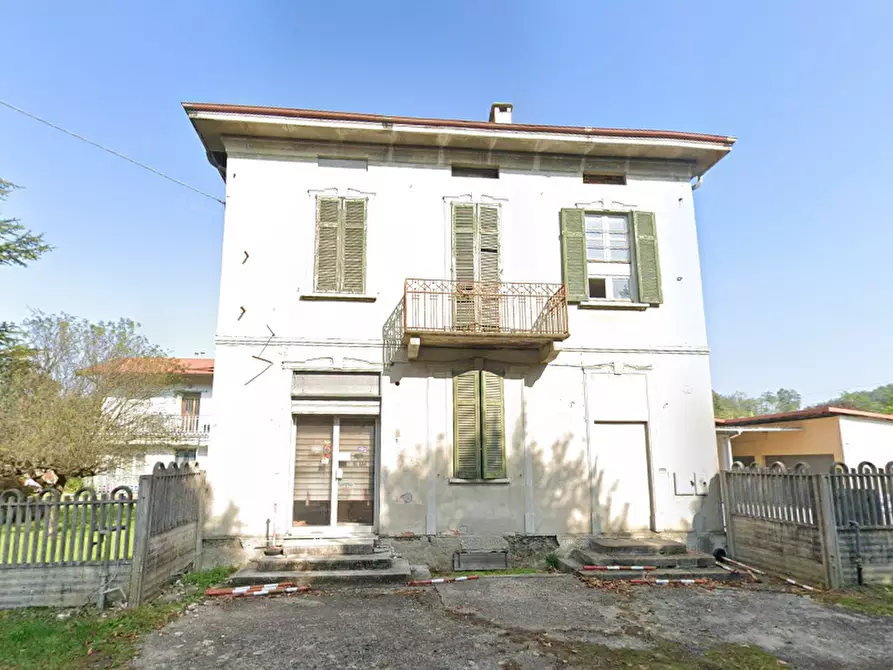 Immagine 14 di Casa indipendente in vendita  in Via Dogana a Fino Mornasco