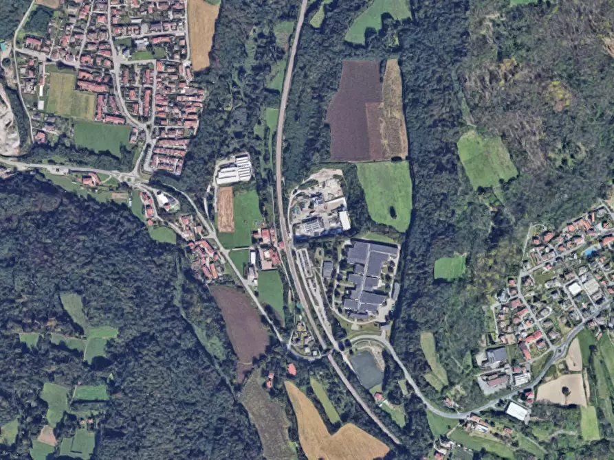 Immagine 5 di Terreno agricolo in vendita  in Via Dogana a Fino Mornasco