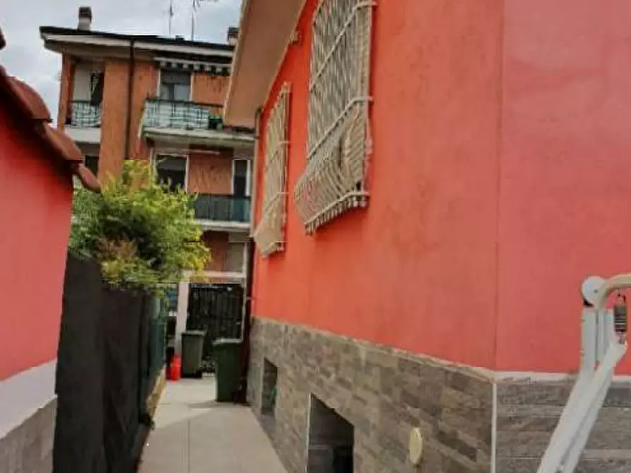 Immagine 6 di Villa in vendita  in Via Giacomo Matteotti  a Vignate