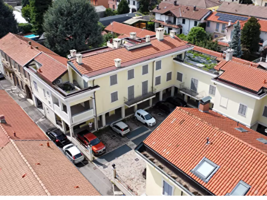 Immagine 1 di Ufficio in vendita  in Via Dante Alighieri a Arluno