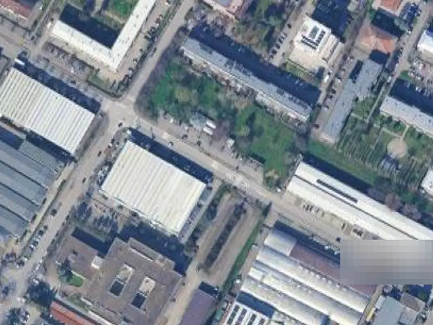 Immagine 9 di Negozio in vendita  in Via Radici Nord a Castellarano