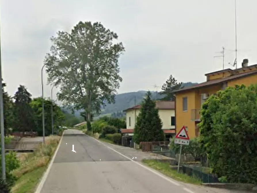 Immagine 7 di Negozio in vendita  in Via Caduti della Libertà a Civitella Di Romagna
