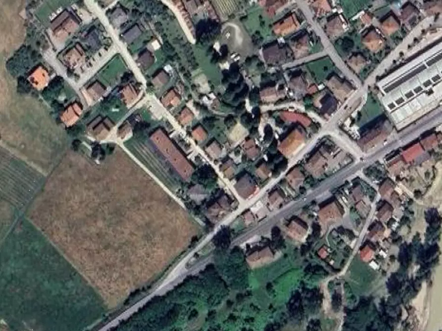 Immagine 10 di Negozio in vendita  in Via Caduti della Libertà a Civitella Di Romagna