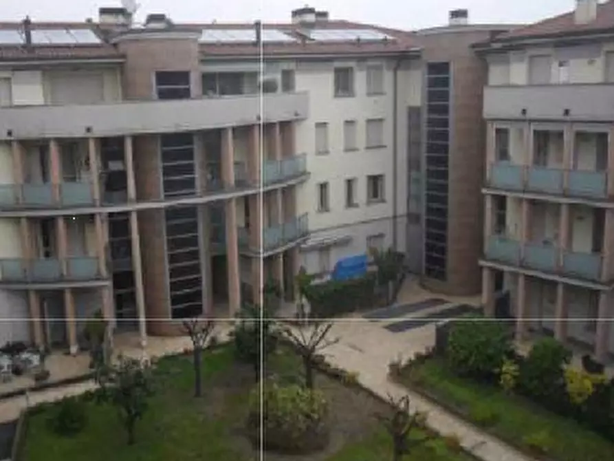 Immagine 1 di Appartamento in vendita  in Via Niccolò Machiavelli a Carpi