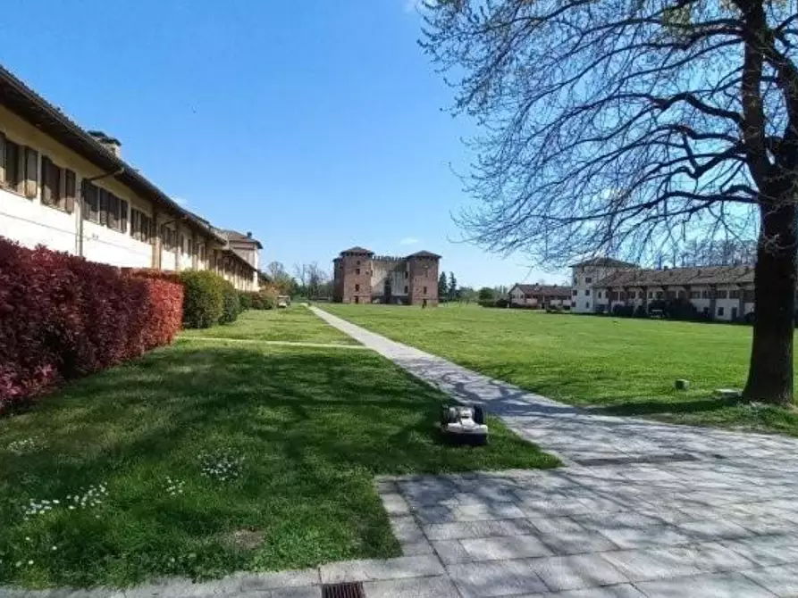 Immagine 6 di Appartamento in vendita  in Via Cascina Tolcinasco a Pieve Emanuele