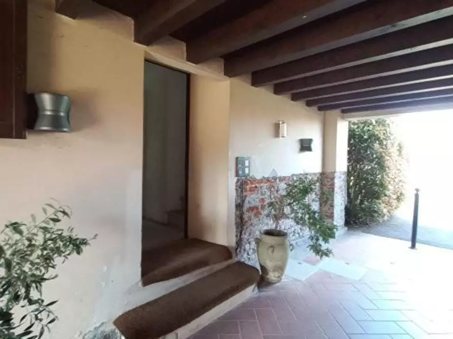 Immagine 7 di Appartamento in vendita  in Via Cascina Tolcinasco a Pieve Emanuele