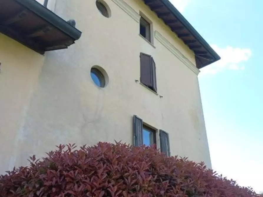 Immagine 10 di Appartamento in vendita  in Via Cascina Tolcinasco a Pieve Emanuele