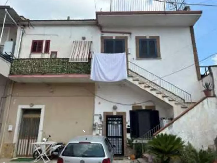 Immagine 1 di Appartamento in vendita  in Via Principe Umberto a Cervino