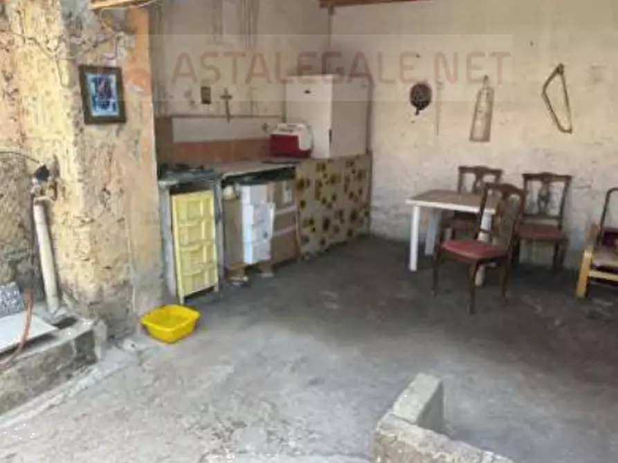 Immagine 5 di Appartamento in vendita  in Via Principe Umberto a Cervino