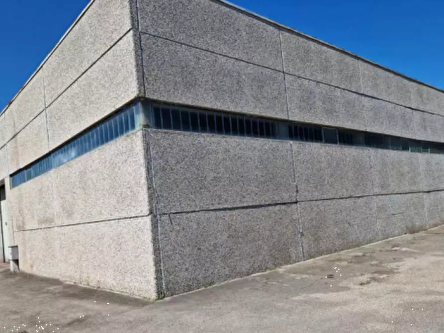 Immagine 2 di Capannone industriale in vendita  in Via della Meccanica a Pesaro