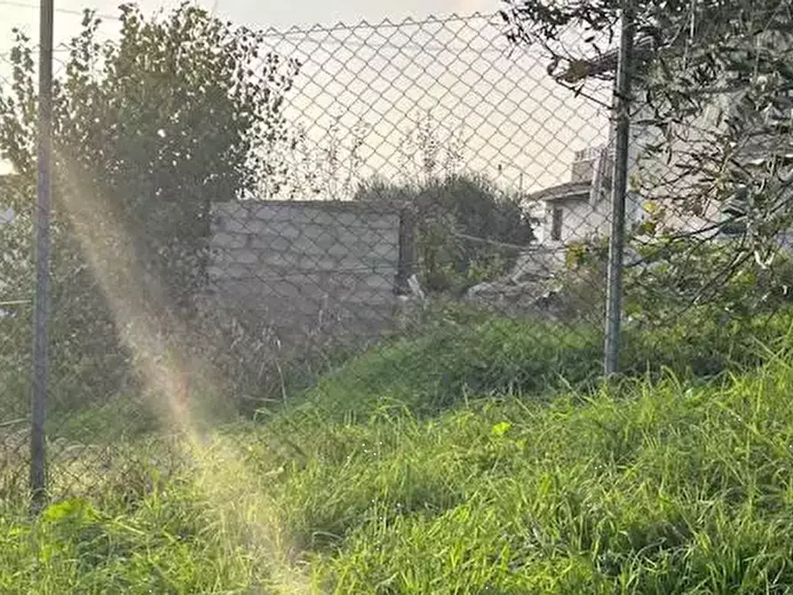 Immagine 4 di Terreno edificabile in vendita  in  Via Arnaldo Merlini  a Terre Roveresche