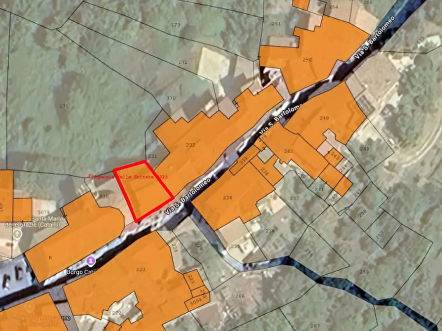 Immagine 16 di Porzione di casa in vendita  in Via San Bartolomeo a Conca Della Campania