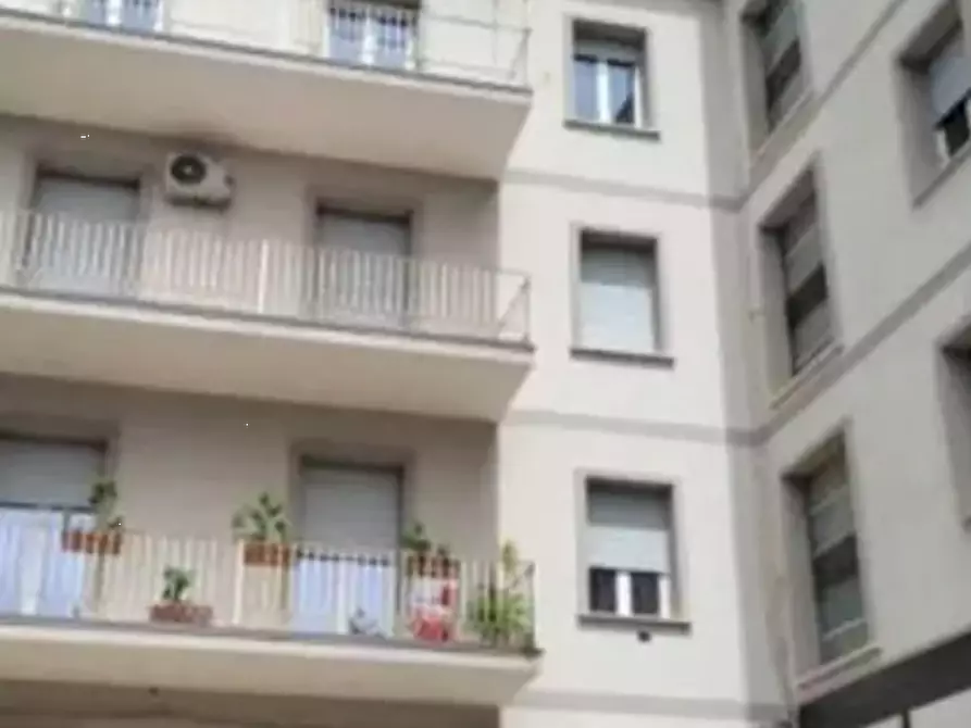 Immagine 3 di Appartamento in vendita  in Via Medaglie D'Oro a Caserta