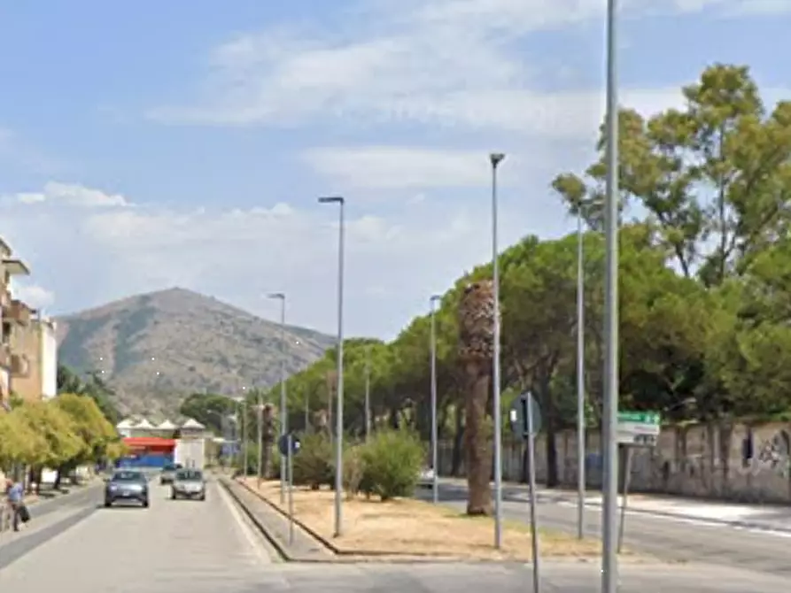 Immagine 8 di Appartamento in vendita  in Via Medaglie D'Oro a Caserta