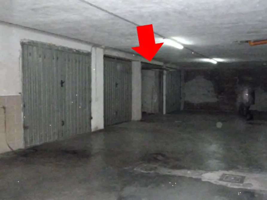 Immagine 14 di Appartamento in vendita  in Via Matera a Teverola