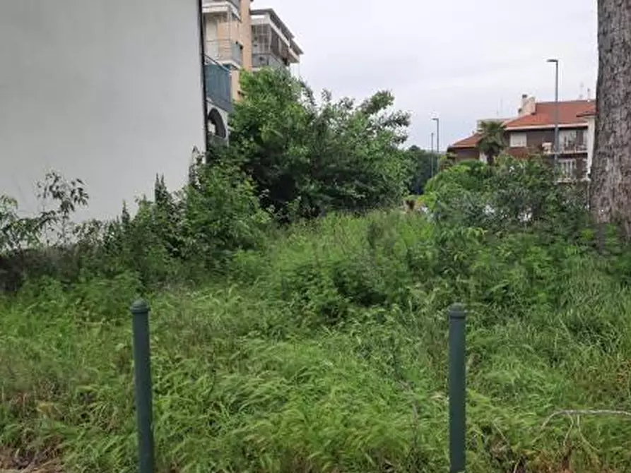 Immagine 7 di Terreno edificabile in vendita  in  Via Monte sei Busi a Torino