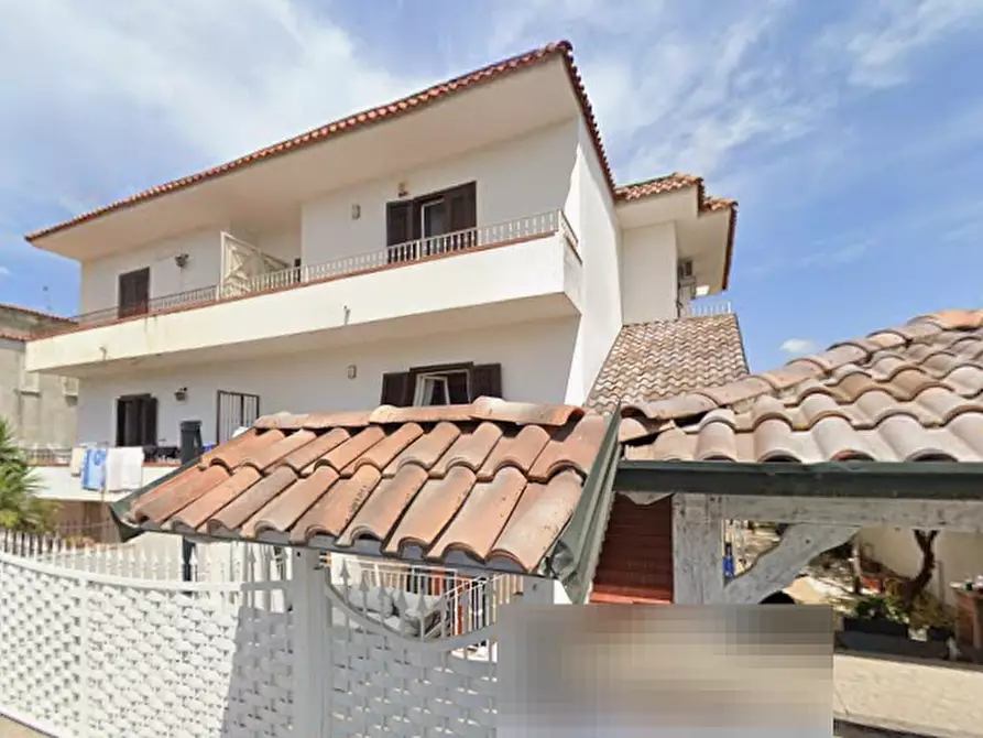 Immagine 2 di Appartamento in vendita  in Via Perugia a Castel Volturno